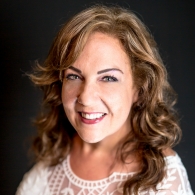 04 Lori Gibbs headshot